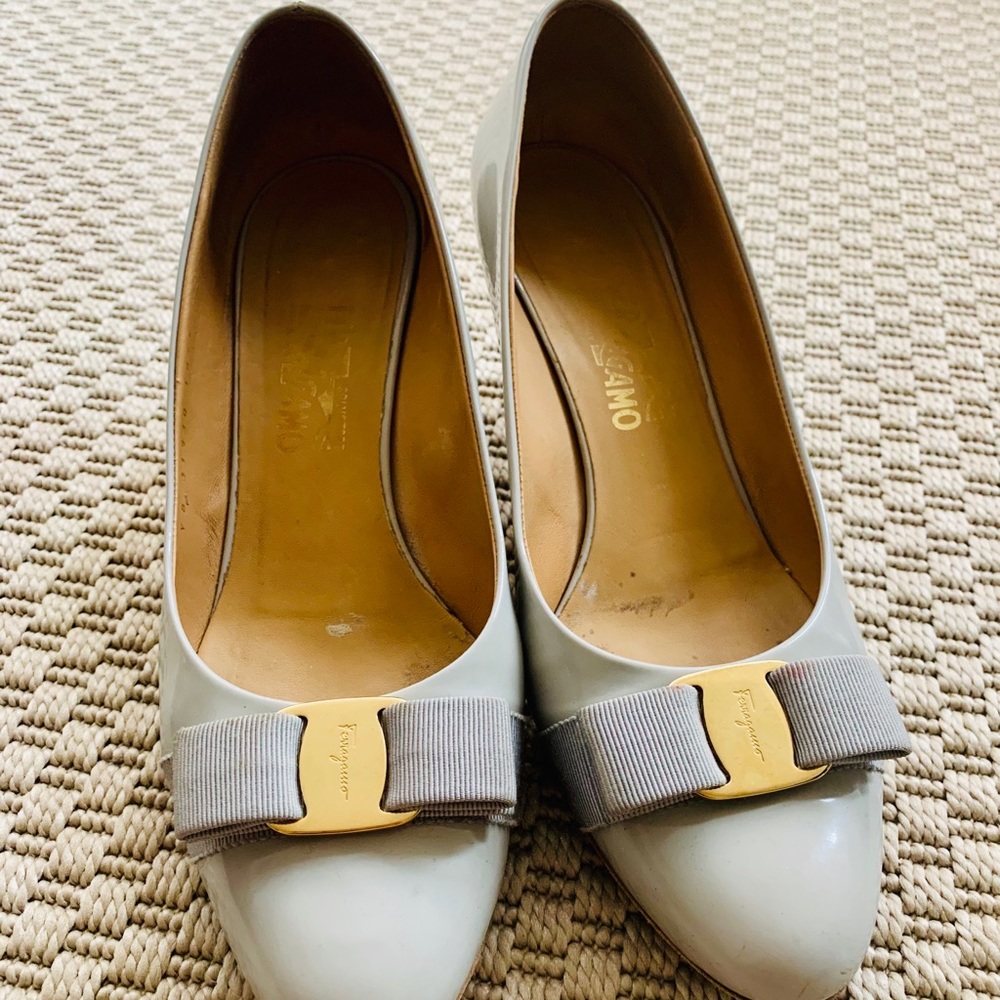 Ferragamo Vera Bow Pump 7cm heel